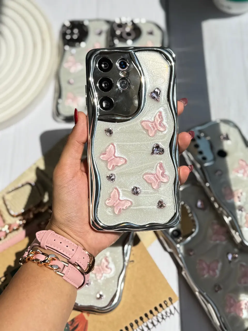 قاب کرومی پروانه و قلب صورتی آیفون و اندرویدی (کدC1825) - تصویر 7
