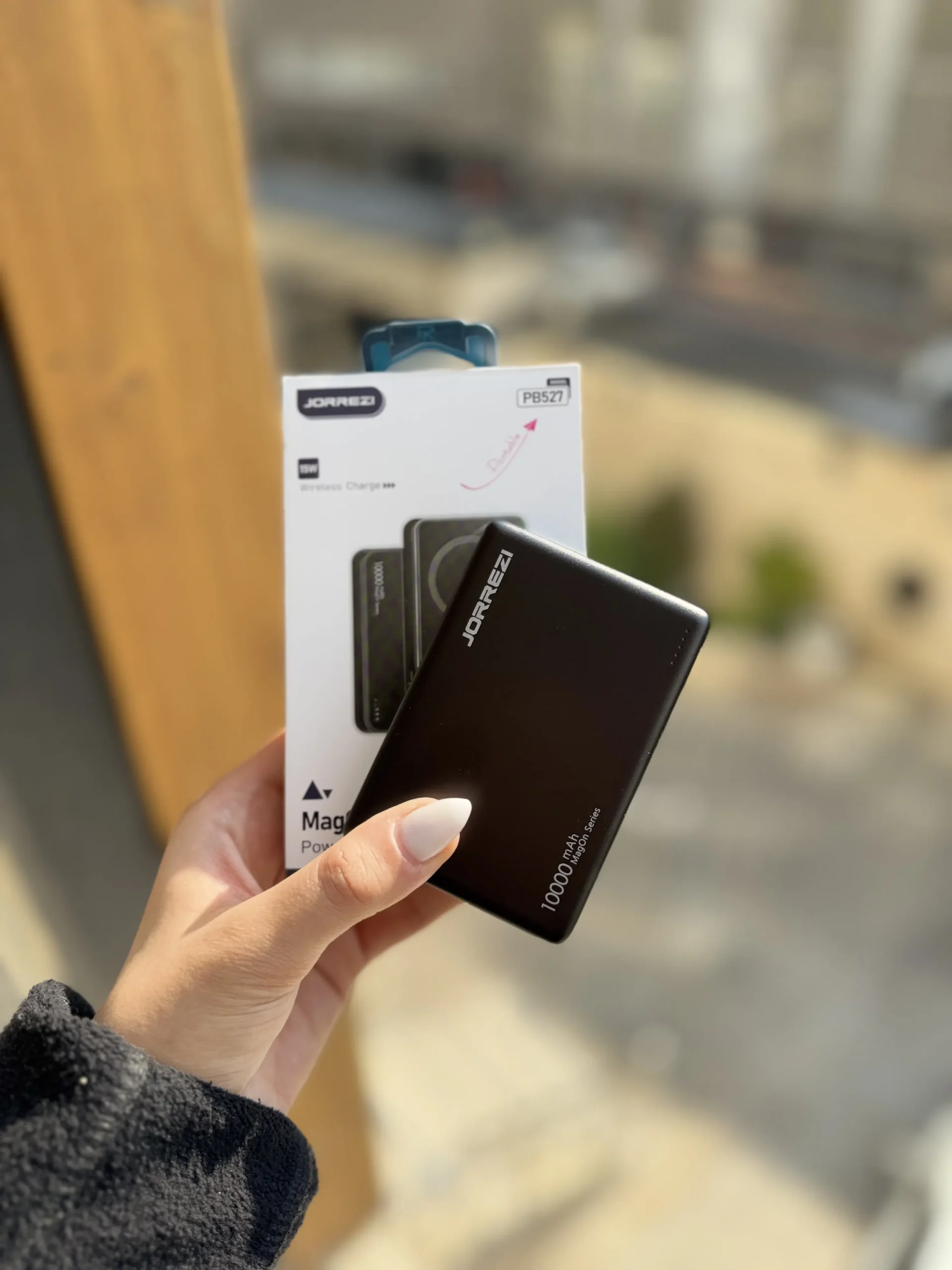 پاور بانک 10 هزار MagOn Series برند JORREZI (کدB9016) - تصویر 4